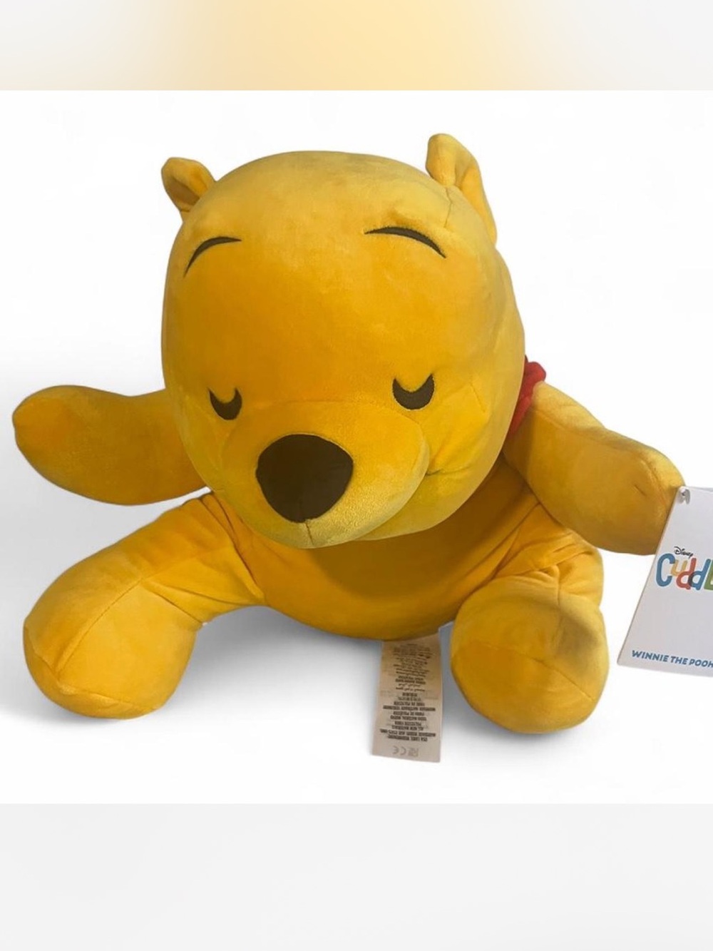 Disney Large Cuddleez Winnie the Pooh Plush Soft Cuddly Stuffed Animal